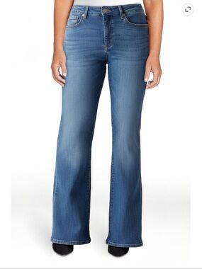 Levi's Signature Ladies Mid Rise Bootcut Blue Jeans 18